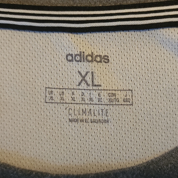 Mens XL Adidas Grey and white short sleeve Climalite tee. Perfect Condition! - Picture 2 of 6